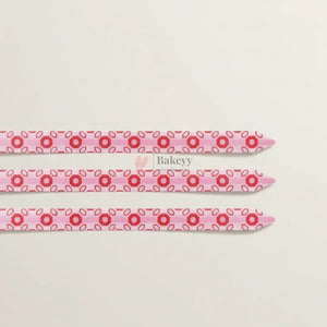 18cmPrintedPatternPullUpGiftRibbonBowEasySelf-TieDecorativeRibbonforGiftWrapping_HampersMultipleDesignsAvailablePackof10_3_4ff32de9-f1c0-4a93-a633-000f74439338 - Bakeyy.com