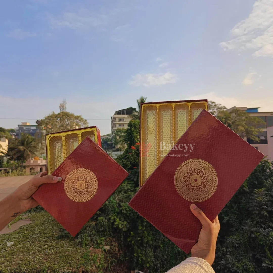 Premium Sweet & Chocolate Gift Box with Tray | Pack of 1