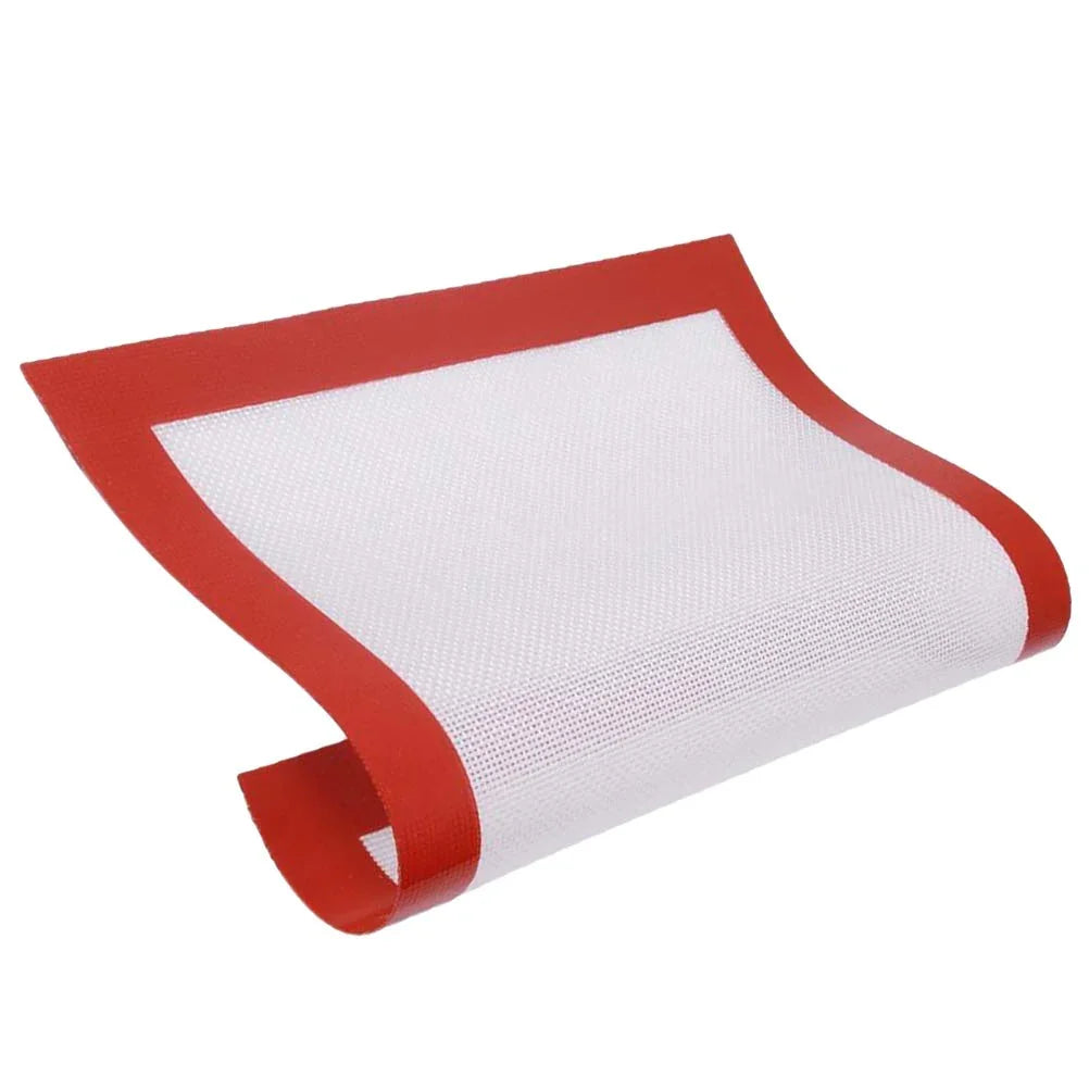 Non-stick silicone baking mat with red border for baking supplies at Bakeyy.com