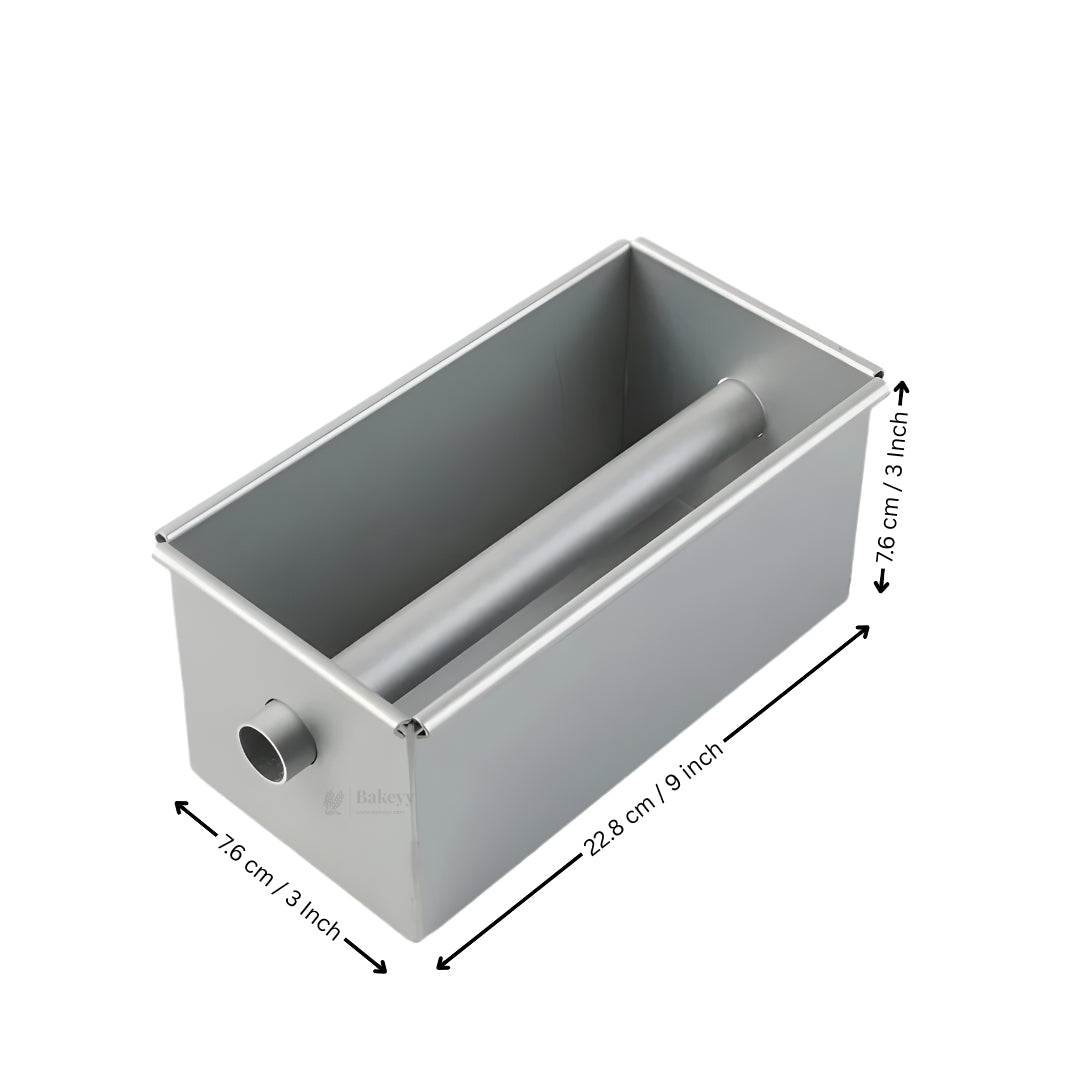 Aluminium Travel Cake Tin with Lid | Multiple Sizes Available