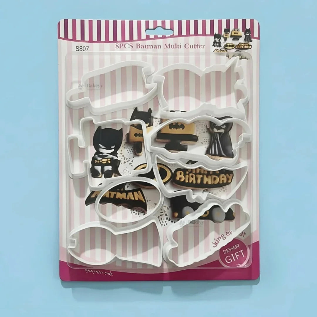 Batman Multi Cutter Set | 8 Piece | Pack of 1