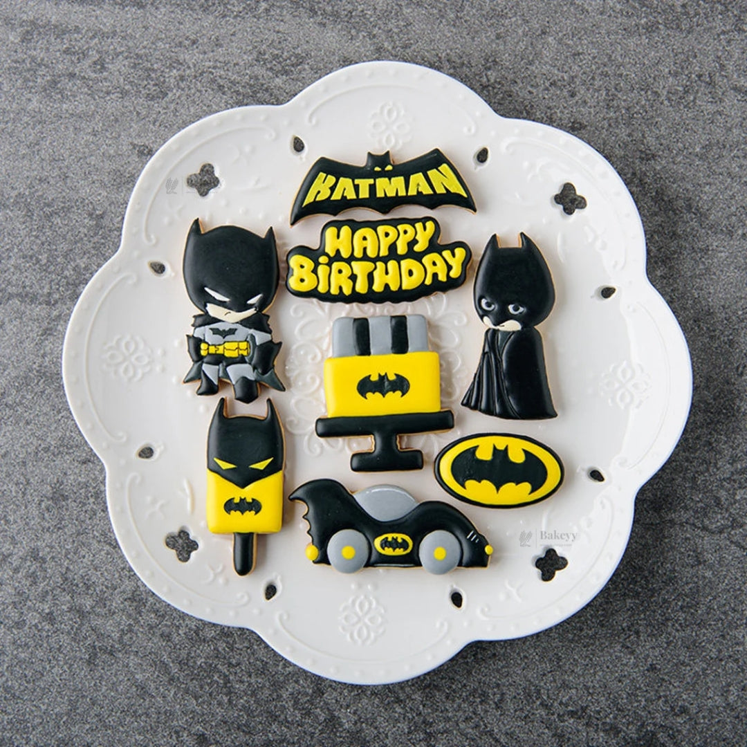Batman Multi Cutter Set | 8 Piece | Pack of 1