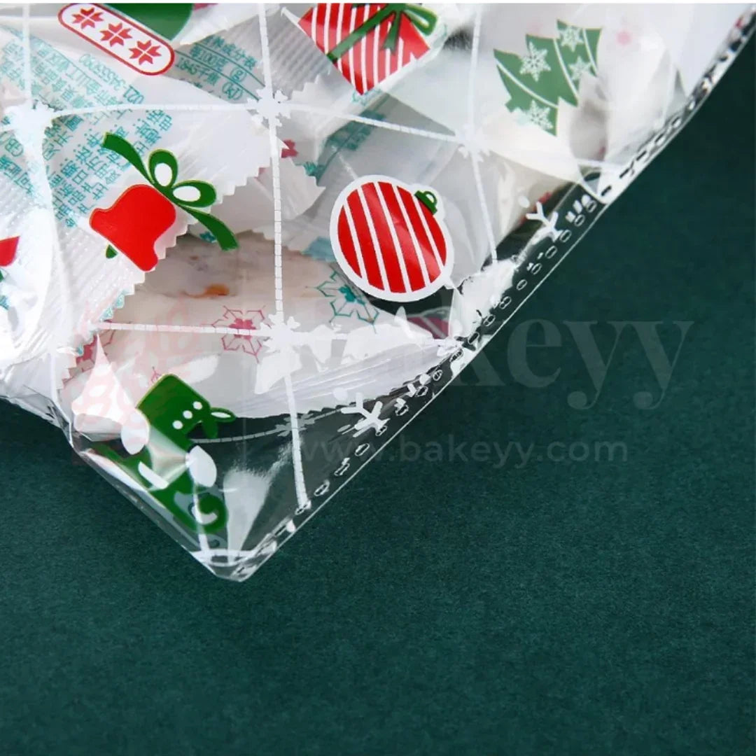 Christmas Cellophane Treat Bags with 50 Pieces Twisters | Pack of 50 - Bakeyy.com - India - Christmas Cellophane Treat Bags with 50 Pieces Twisters | Pack of 50 - Full Coverage