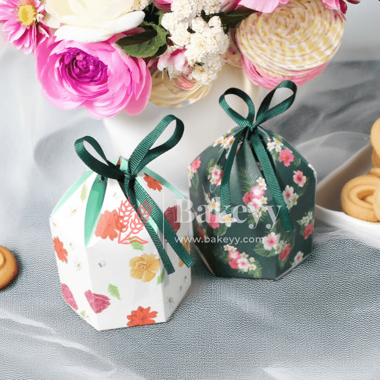 Candy Box | 10Pcs | Gift Box | Favor Box with Bowknot | - Bakeyy.com - India - Candy Box | 10Pcs | Gift Box | Favor Box with Bowknot | - White