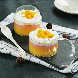 Clear_Round_Cake_Container_with_Dome_Lid_2fe6332a-35d5-4010-bd48-64002c52c2ee - Bakeyy.com