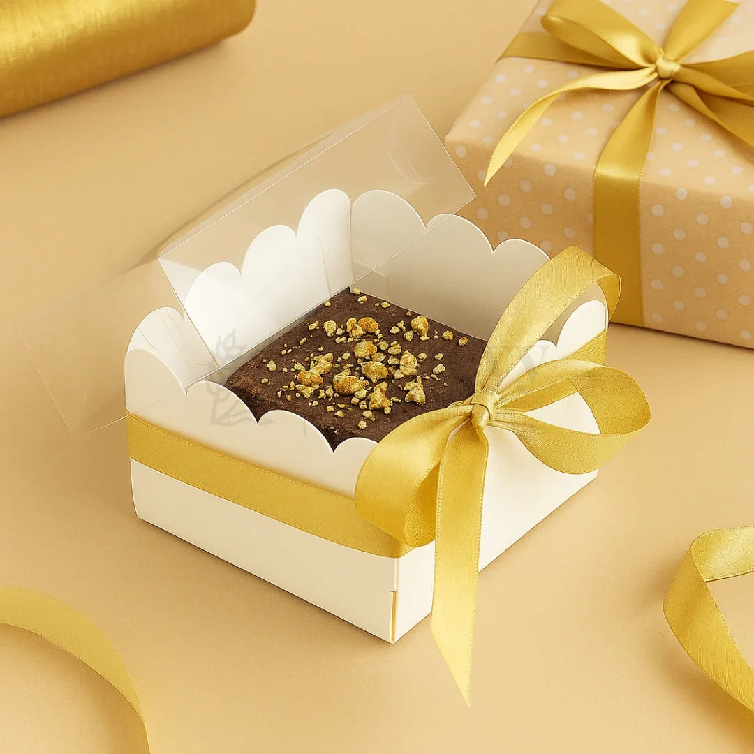 White Colour 1 Brownie Box With Transparent Lid | Pack of 50 - Bakeyy.com - India - White Colour 1 Brownie Box With Transparent Lid | Pack of 50 - Default Title