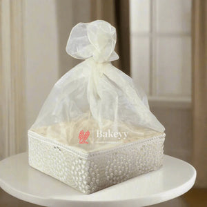 Crystal_Mesh_Hamper_Gift_Set_-_Mint_Ivory_and_Pink_-_Elegant_Square_Gifting_Tray_-_ivory_single - Bakeyy.com