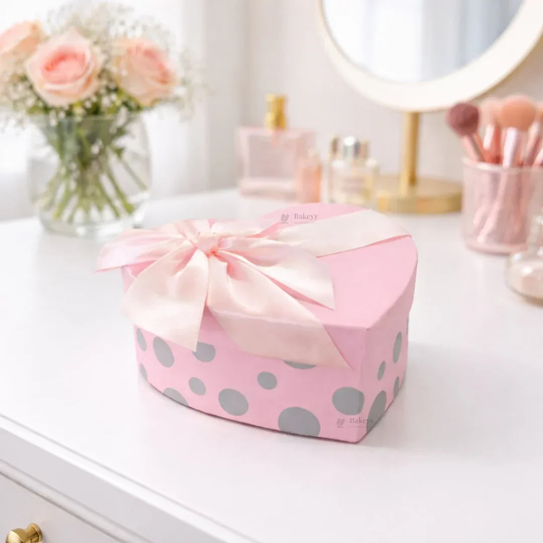 Heart_Shape_Polka_Heart_Gift_Box - Bakeyy.com