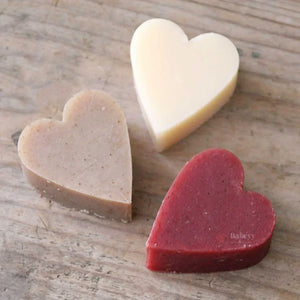 Heartshapedsoapmould_2 - Bakeyy.com