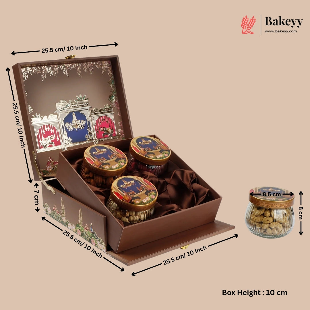 An open brown gift box containing four round jars of nuts, shown with dimension callouts and a smaller inset of one jar. The image includes Bakeey branding and text noting box dimensions 25.