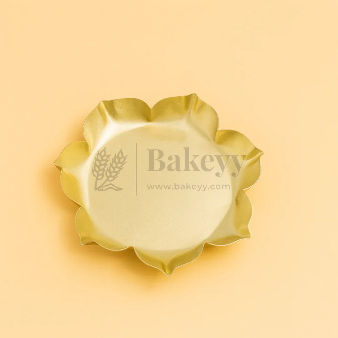 9 cm | 7 Petal Flower-Shaped Metal Plate Diya | 1 Piece