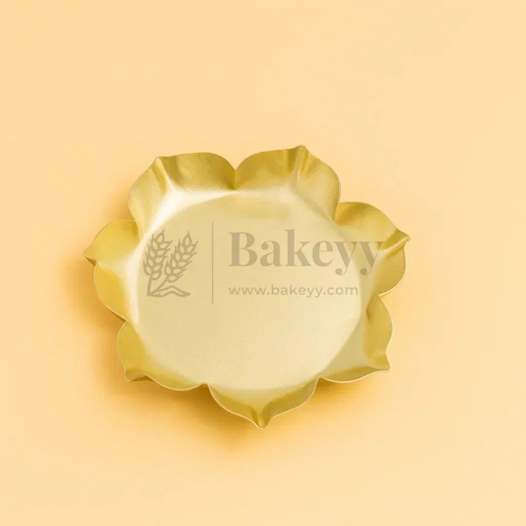 9 cm | 7 Petal Flower-Shaped Metal Plate Diya | 1 Piece - Bakeyy.com - India - 9 cm | 7 Petal Flower-Shaped Metal Plate Diya | 1 Piece - Default Title