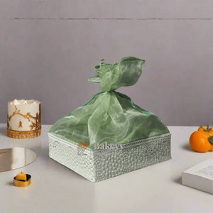 Mint_Green_Crystal_Mesh_Hamper_-_Elegant_Square_Gifting_Tray_net_image-bakeyy.com_-_single - Bakeyy.com