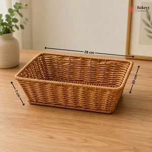Woven basket with dimensions on a wooden surface, featuring the Bakey brand.