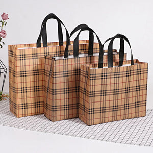 PremiumCheckeredLaminatedCarryBags_7 - Bakeyy.com