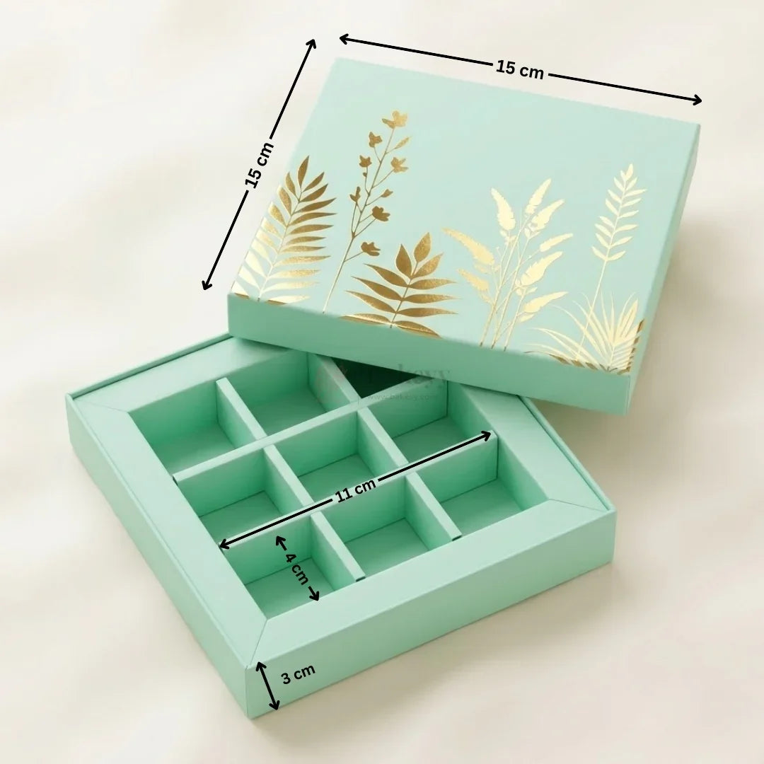 PremiumChocolateGiftBoxwithDecorativeLidandCavityTray_2 - Bakeyy.com