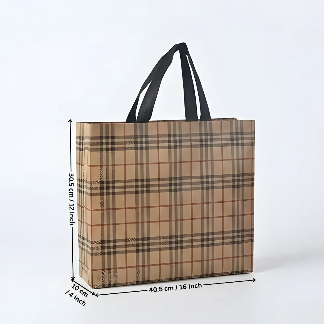 Premium_Checkered_Laminated_Carry_Bags_11 - Bakeyy.com