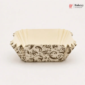 Decorative baking tray with floral pattern on a white background, featuring the Bakey brand.