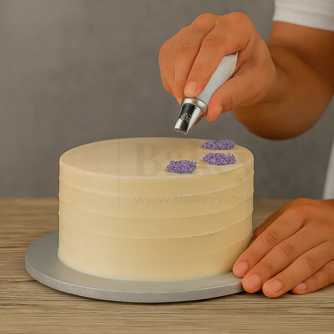 Small Nozzle No.9 – Stainless Steel Piping Tip for Cake Decoration