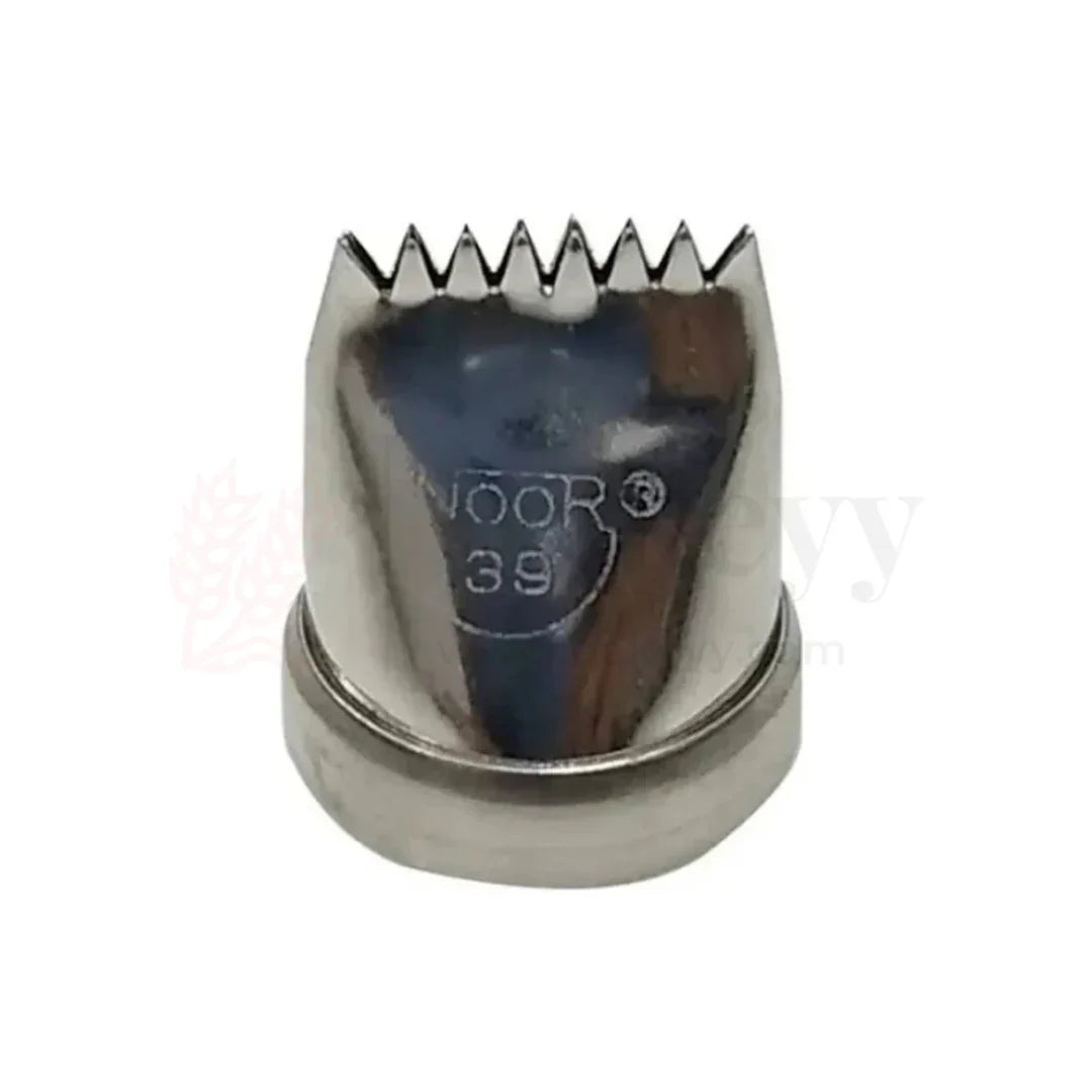 Small Nozzle No.39 – Stainless Steel Piping Tip for Cake Decoration