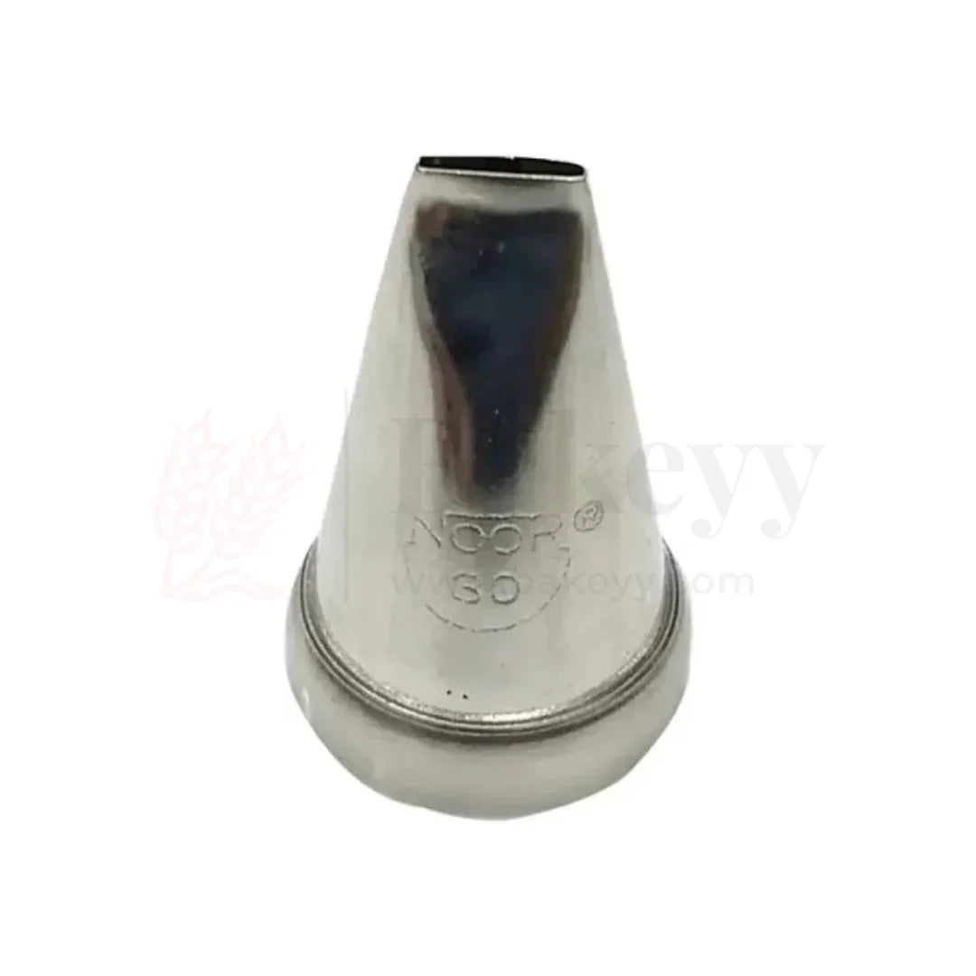 Small Nozzle No.30 – Stainless Steel Piping Tip for Cake Decoration