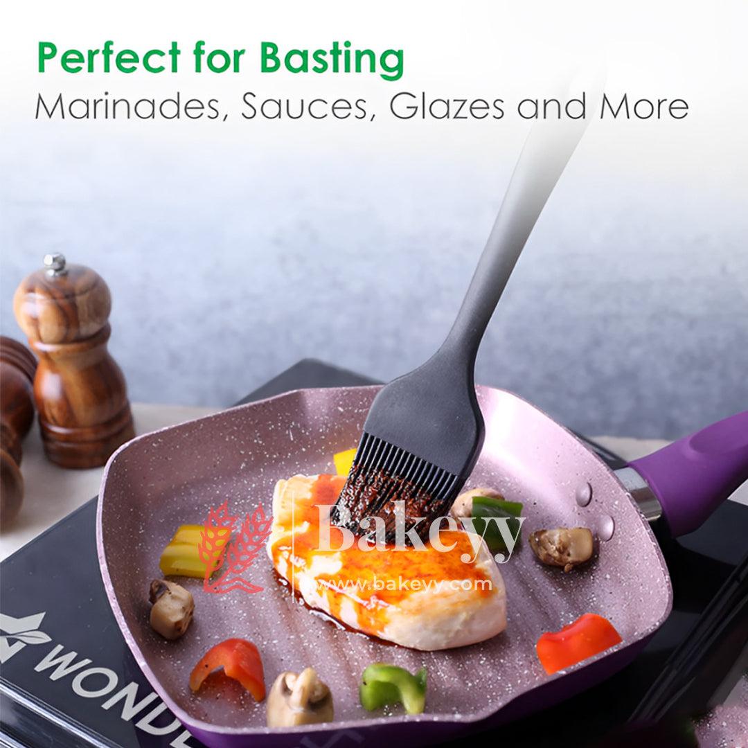 Silicone Flat Pastry Cooking Oil Brush for Grilling | Tandoor and BBQ | Multipurpose Silicon Brush | Black Colour - Bakeyy.com - India - Silicone Flat Pastry Cooking Oil Brush for Grilling | Tandoor and BBQ | Multipurpose Silicon Brush | Black Colour - Default Title