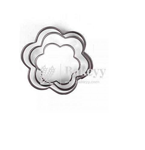 flower-shape-cookie-cutter-or-set-of-3-stainless-steel-star-cutter-pancake-mould-bakeyy-com-1 - Bakeyy.com
