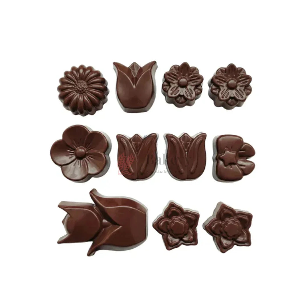 12CavityFloral_LeafAssortedSiliconeChocolateMould_2 - Bakeyy.com