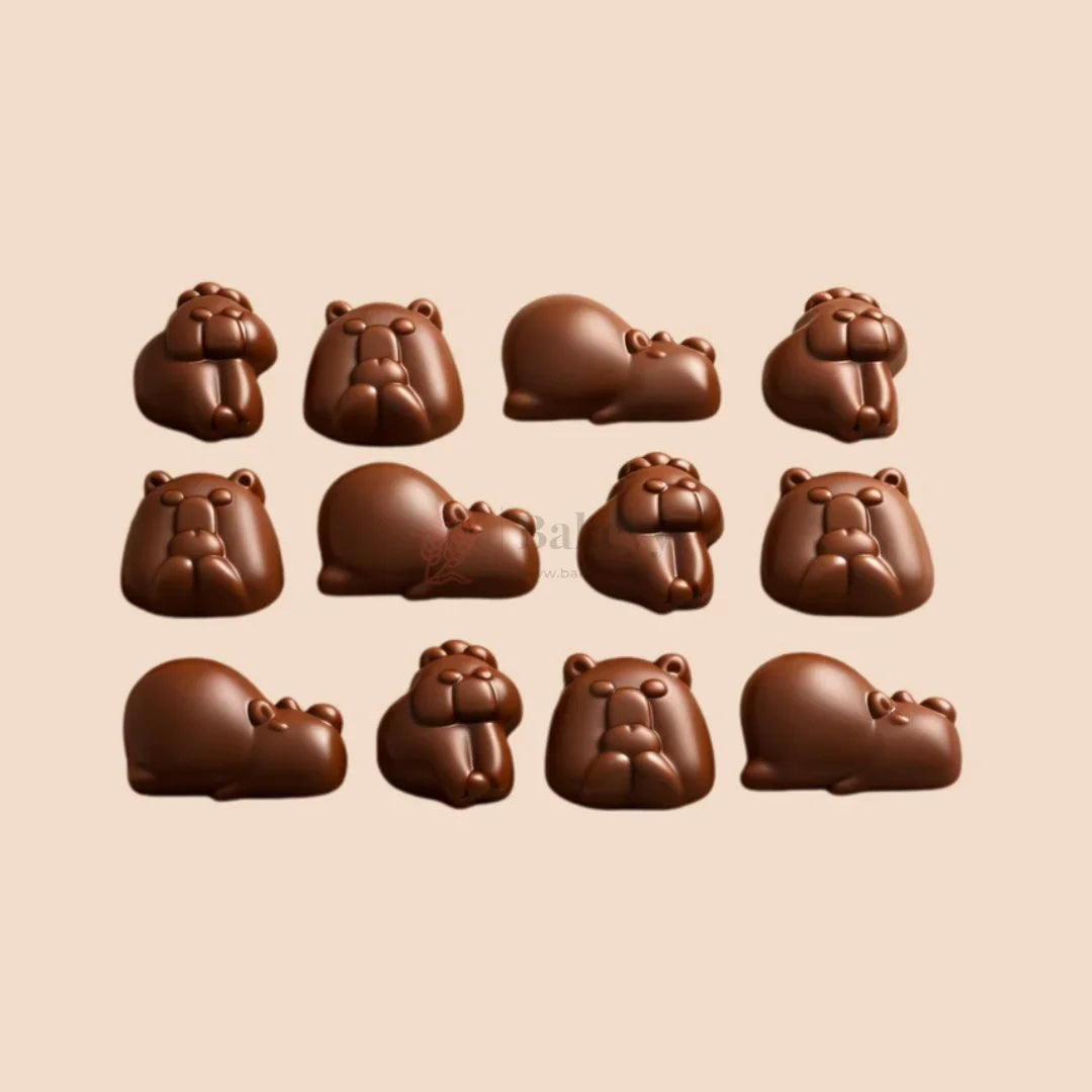 12_Cavity_Capybara_Silicone_Chocolate_Mould_5 - Bakeyy.com
