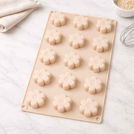 15 Cavity | Daisy Flower Design Silicone Chocolate Mould | Pack of 1 