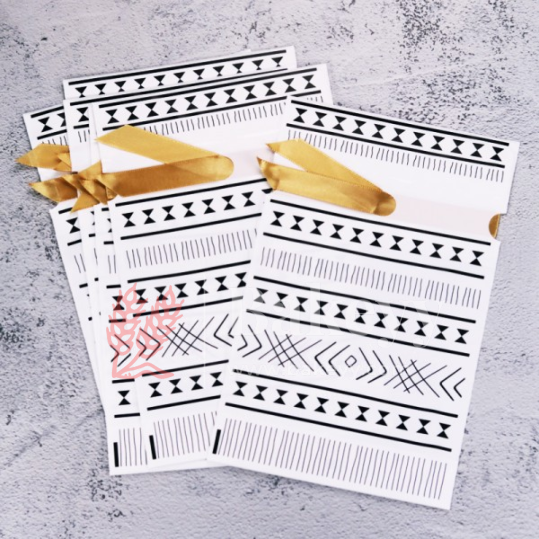 17.5x12 Cm | Boho Print Plastic Stand Up Treat Favor Bags Gift Wrapper Bags for Candy Cookie Chocolate | Pack of 50