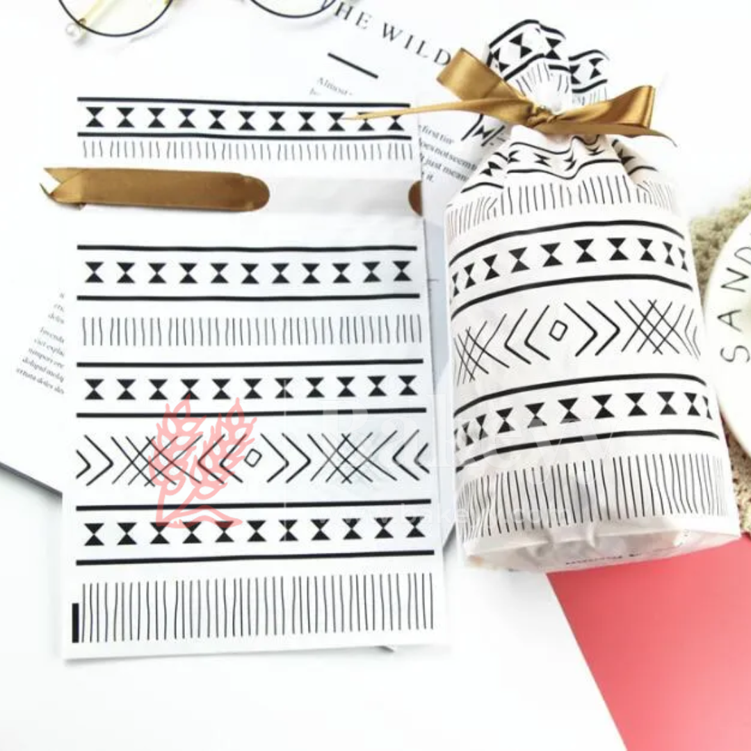 17.5x12 Cm | Boho Print Plastic Stand Up Treat Favor Bags Gift Wrapper Bags for Candy Cookie Chocolate | Pack of 50