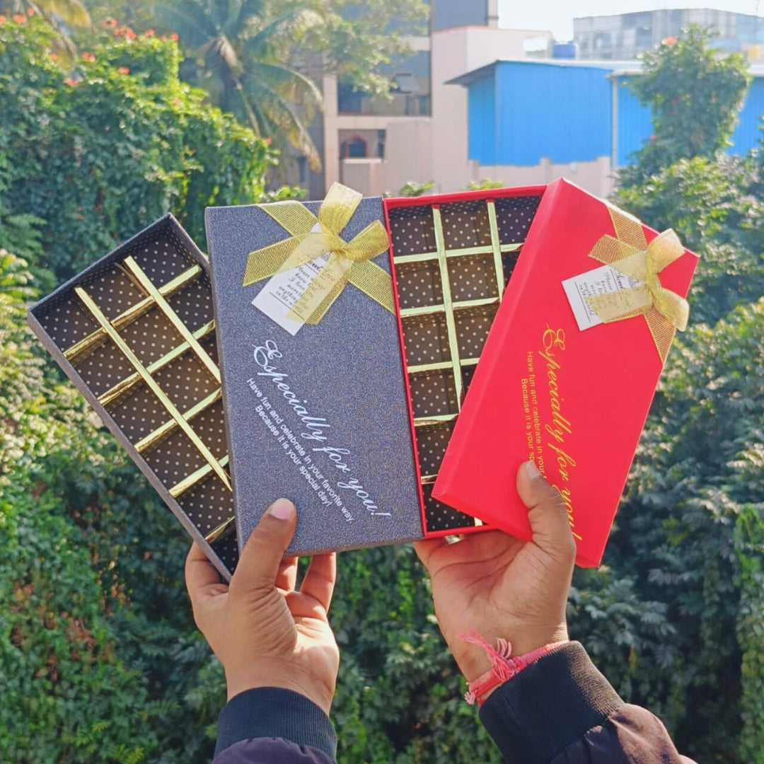 18 Cavity | Rigid Chocolate Box with Golden Partition | Premium Gift Box  | Pack of 1