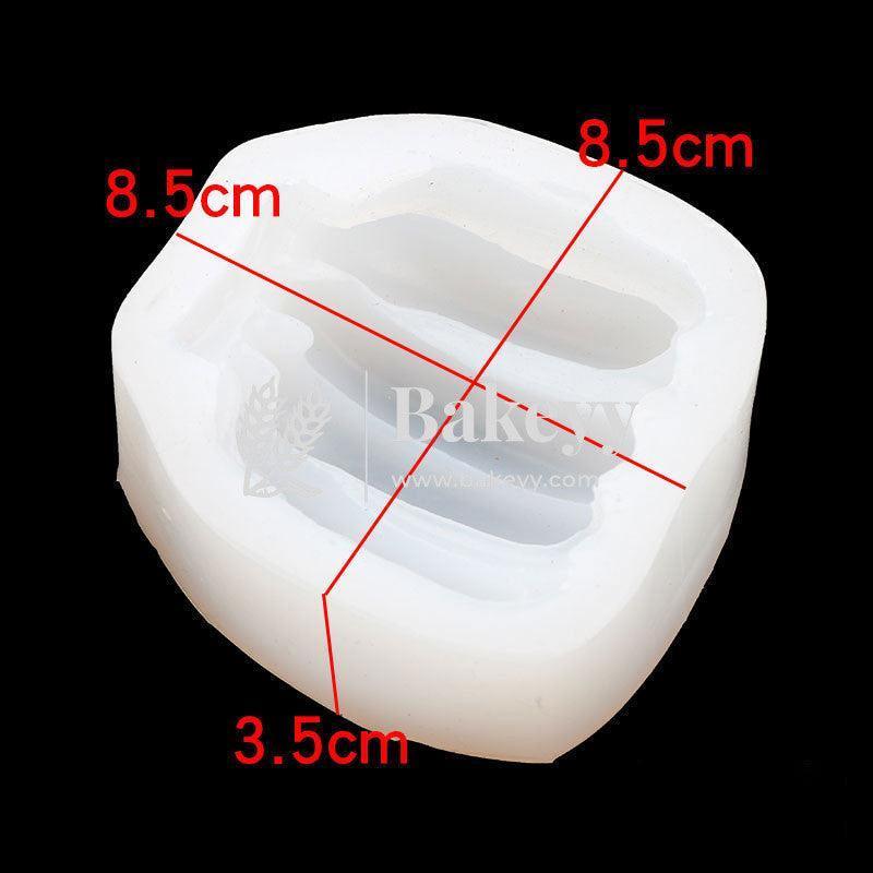 3d-banana-silicone-candle-mould-or-cake-mould-fondant-decorating-cake-bakeyy-com-3 - Bakeyy.com