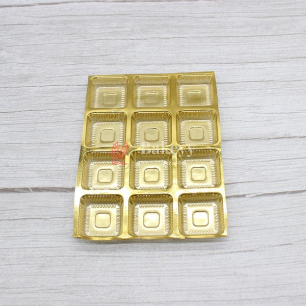 4 X 3 CAVITY GOLDEN TRAY (PACK OF 50) - Bakeyy.com