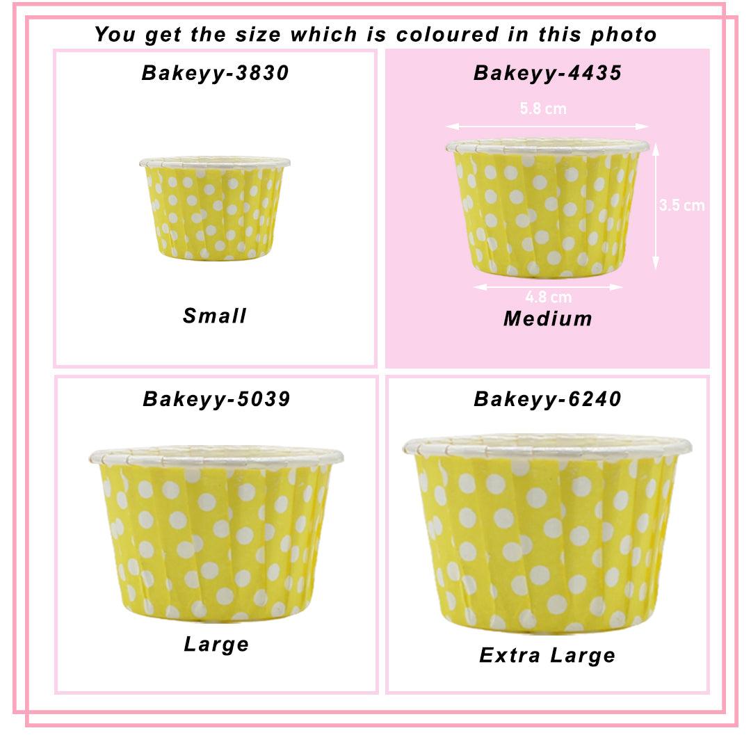 4435 Green Polka Dot Muffin Cup | Curl Edge | Cupcake Liner | Medium | Pack of 100 - Bakeyy.com - India - 4435 Green Polka Dot Muffin Cup | Curl Edge | Cupcake Liner | Medium | Pack of 100 - Default Title