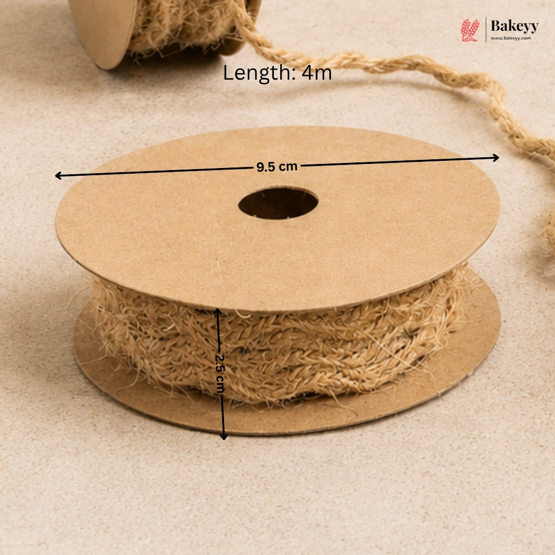 Spool of jute rope with measurements on a beige background, featuring the Bakey brand.