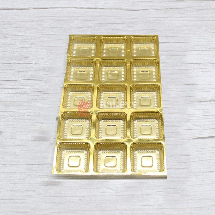 5 X 3 CAVITYGOLDEN TRAY (PACK OF 50) - Bakeyy.com