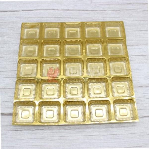 5 X 5 CAVITY GOLDEN TRAY (PACK OF 50) - Bakeyy.com