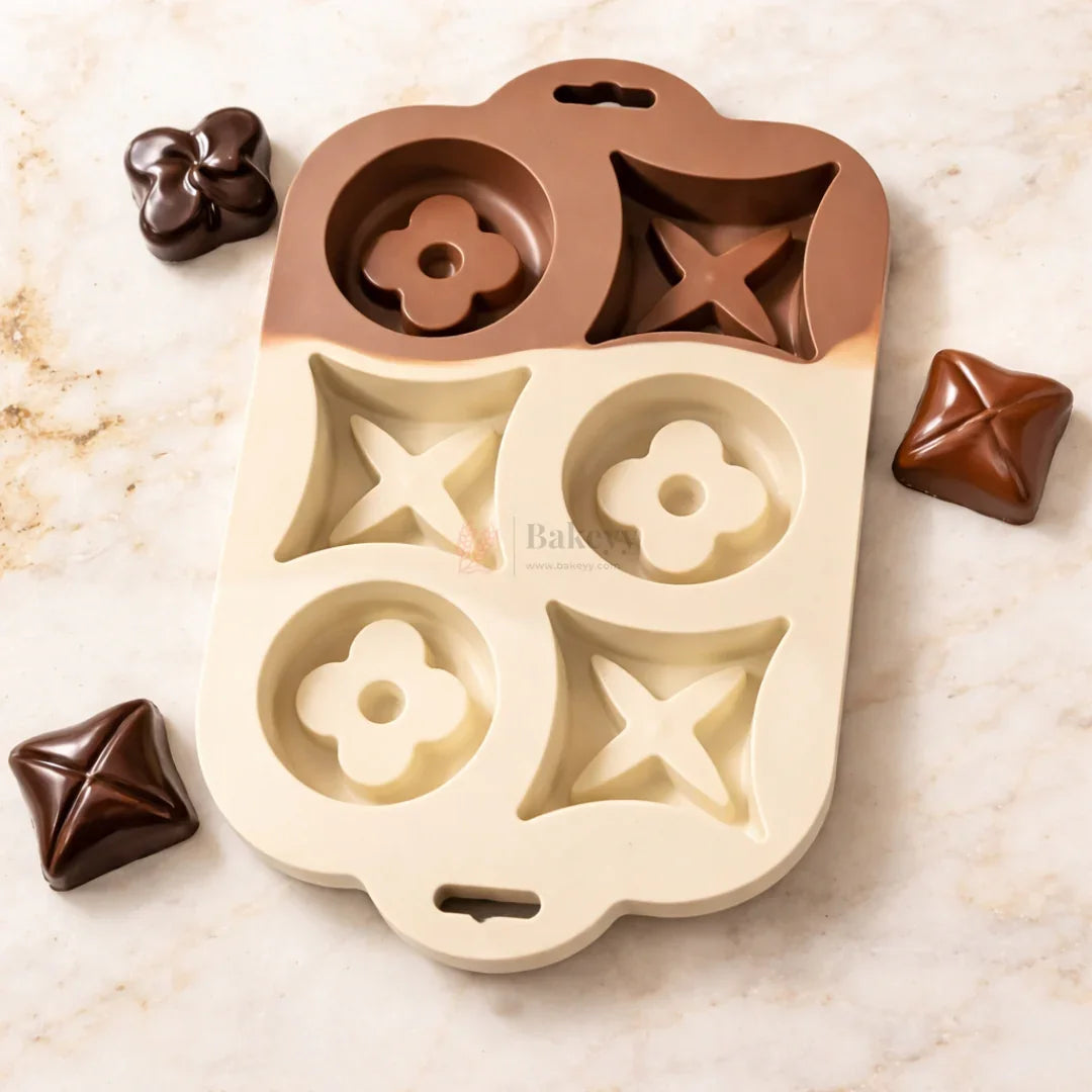 6CavityDesignerStar_QuatrefoilSiliconeChocolateMould_2 - Bakeyy.com