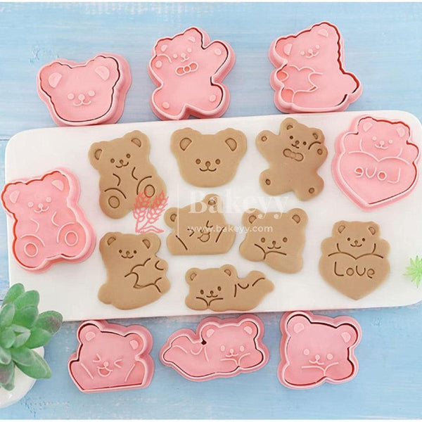 8 Cookie Cutters, Children's 3D Fondant Biscuit Cutters, Cookie Cutters, Hand Press Cookies Cutter, Reusable Cookie Mould for Children (Teedy Bear) - Bakeyy.com
