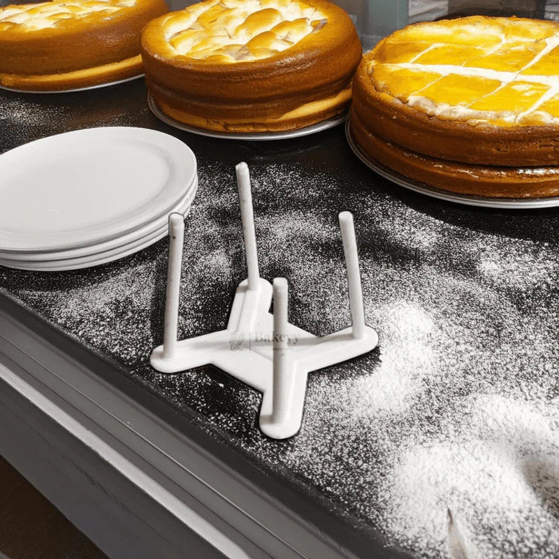 Cake_Stability_Saver_Stand_-_For_Secure_Transportation_-_PACK_OF_50_-_first_image_94c9e59c-352e-49bf-ba94-5ace08b3a7ee - Bakeyy.com