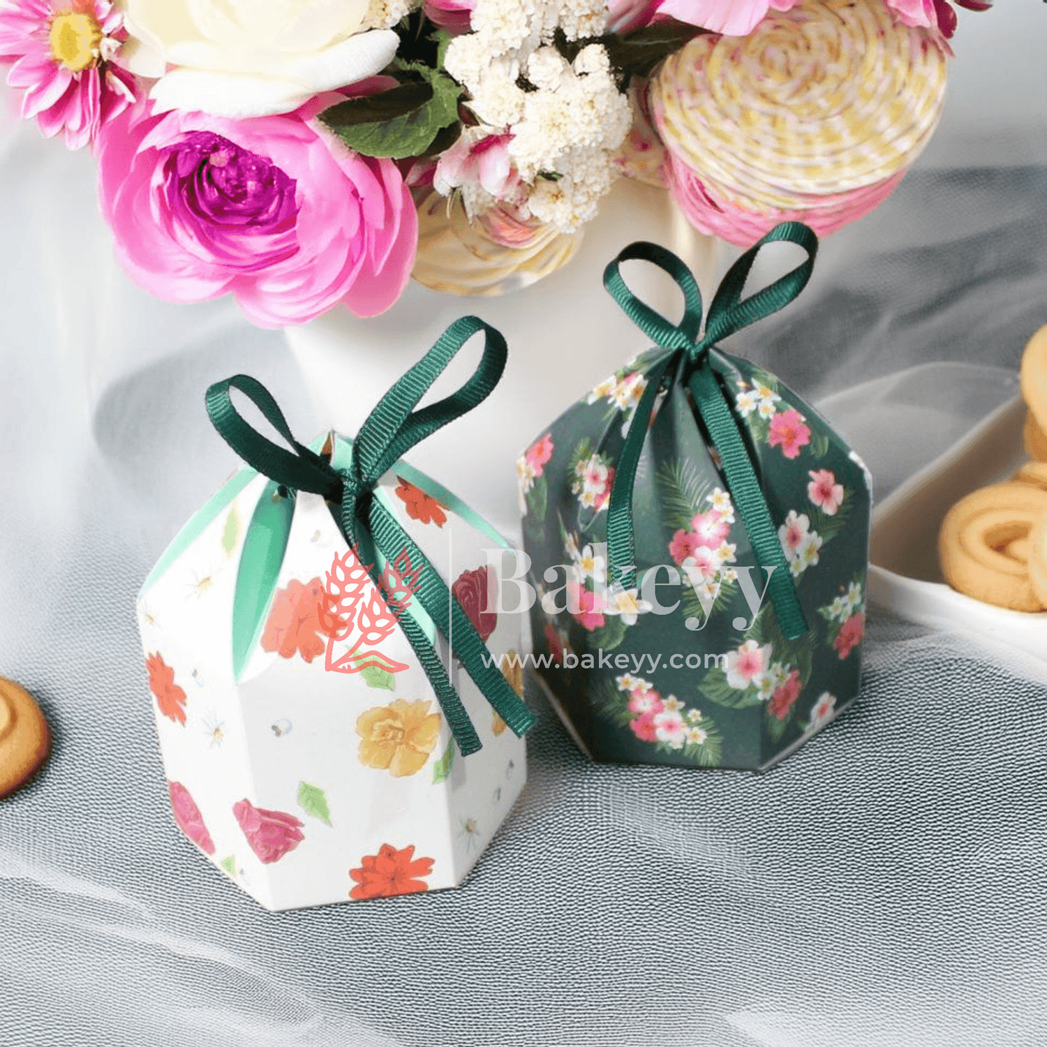 Candy Box | 10Pcs | Gift Box | Favor Box with Bowknot | - Bakeyy.com - India - Candy Box | 10Pcs | Gift Box | Favor Box with Bowknot | - White