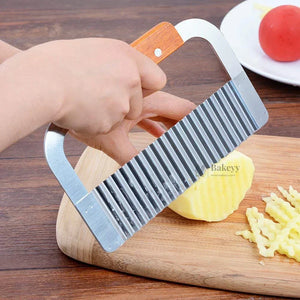 Crinkle Cutter | Wavy Slicer with Wooden Handle | 1 Piece - Bakeyy.com - India - Crinkle Cutter | Wavy Slicer with Wooden Handle | 1 Piece - Default Title 200.00