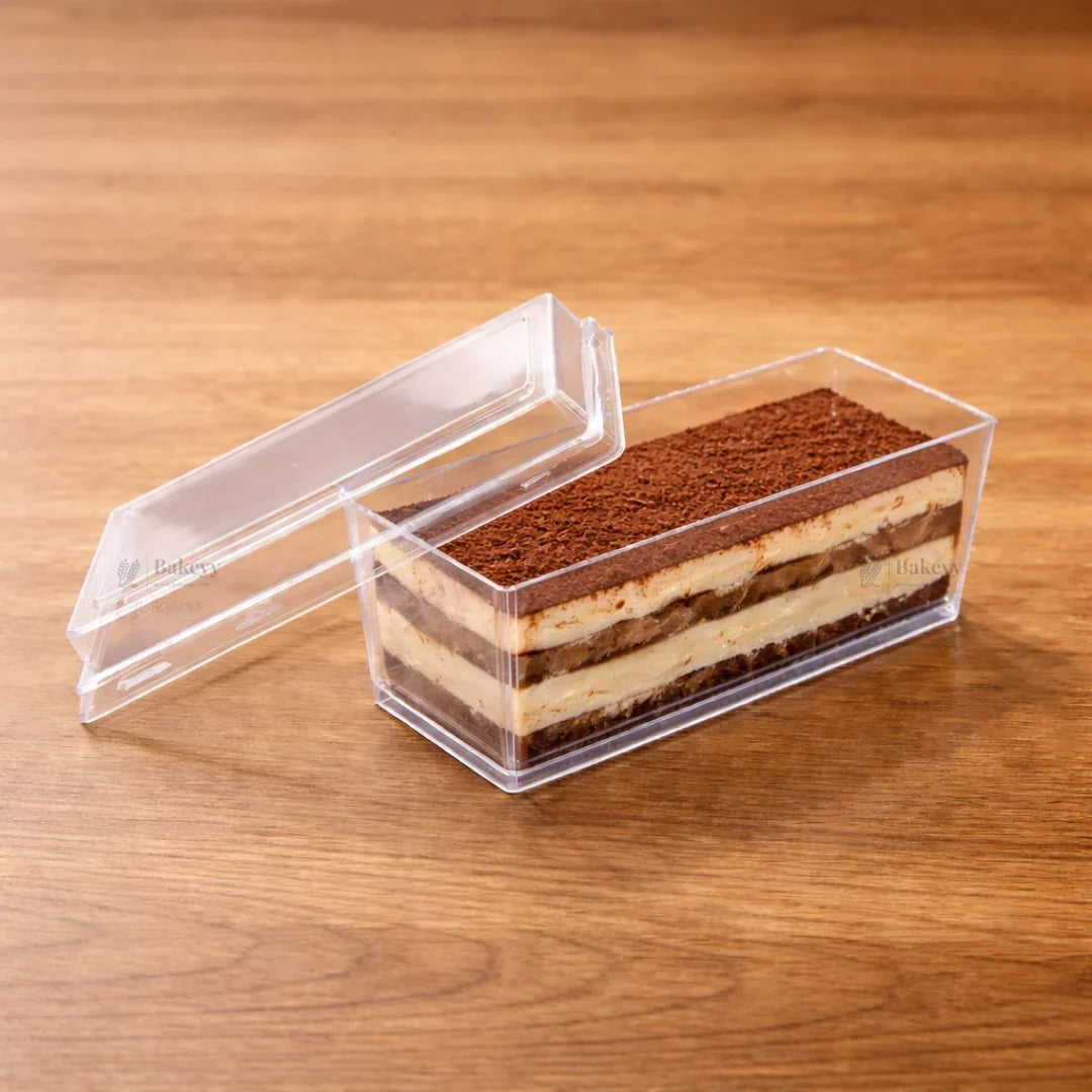 D79_Clear_Rectangle_Plastic_Dessert_Container_with_Lid - Bakeyy.com