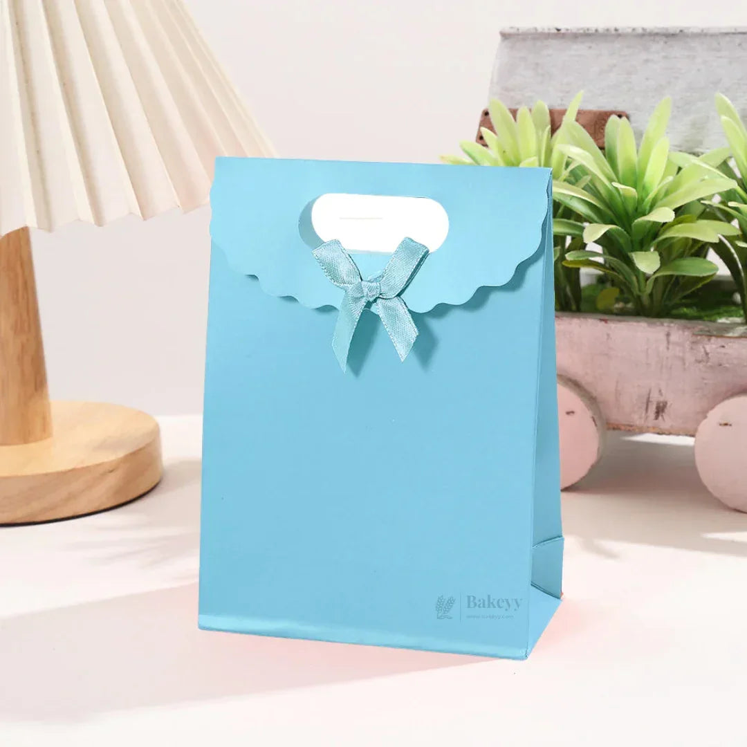 D_cut_paper_gift_bag_3 - Bakeyy.com