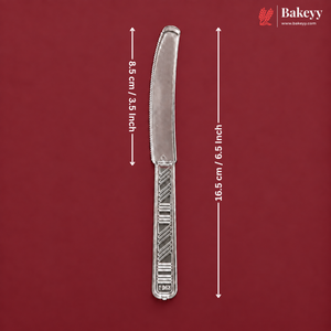 A single metal cake or pastry server shown vertically on a dark red background, with white dimension arrows and text indicating a height of 16.5 cm / 6.