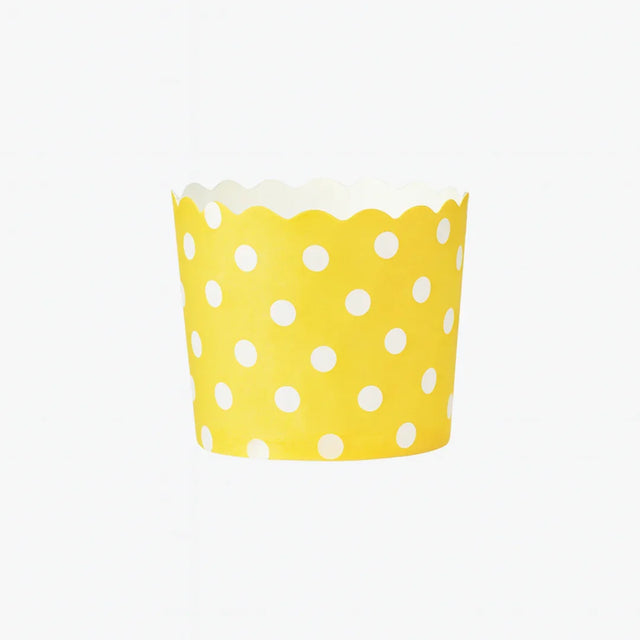Polka Dots Flower Muffin Cup | Pack of 50 - Bakeyy.com - India - Polka Dots Flower Muffin Cup | Pack of 50 - Yellow / 5 cm