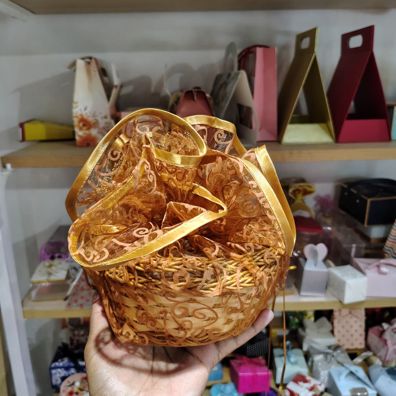 Organza Topi Bag With Pattern | Drawstring Closure | Available in 6 colours | Pack of 25