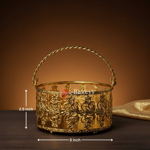 Premium Decorative Gold Basket Tray with Handle | Gift Baskets For Dry Fruits ,Gift Hampers, Return Gift for wedding, Anniversary, Birthday, house warming | Pack of 1